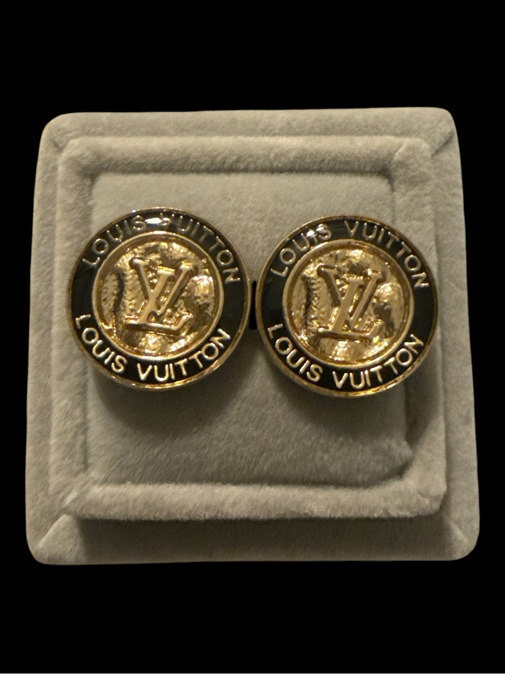Gold Coin Stud Earrings - Classic Women Jewelry up-cycled button earrings